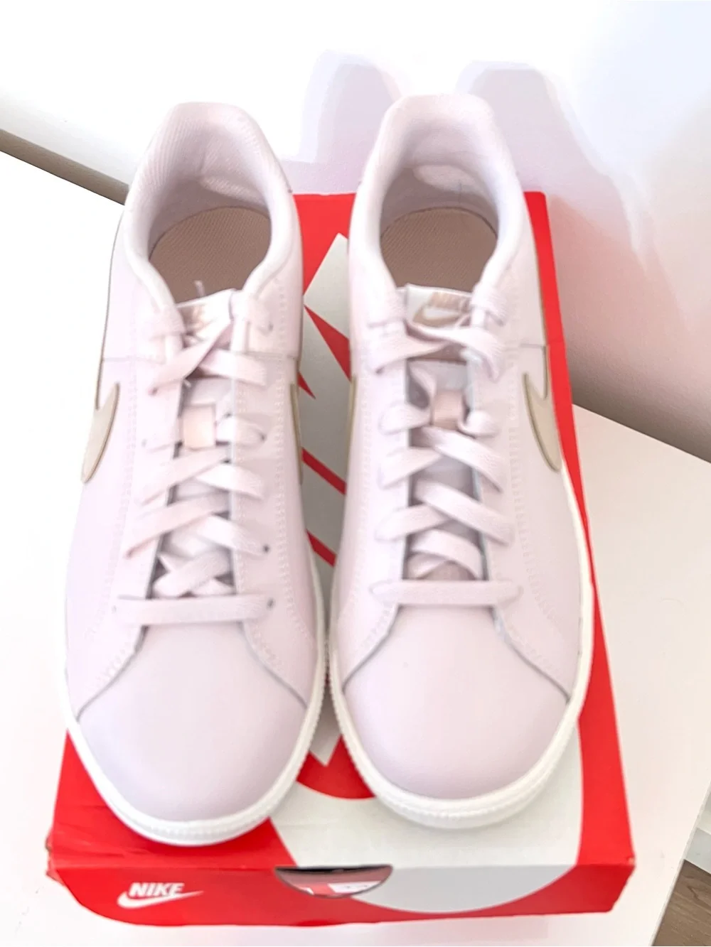Nike Women's light lavender Low-Top Sneakers with Taupe Swoosh NEW In Box